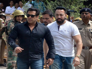 Salman Khan under threat? Fan from Chhattisgarh detained for trespassing at actor's Mumbai Home