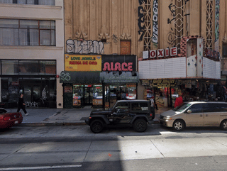 Hollywood-style heist: Gold worth $20 million vanishes through a brick wall at Los Angeles jewellery store