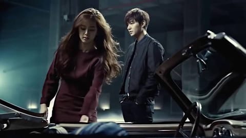 Lee Min-ho and Jisoo in an old ad, for Samsonite. 