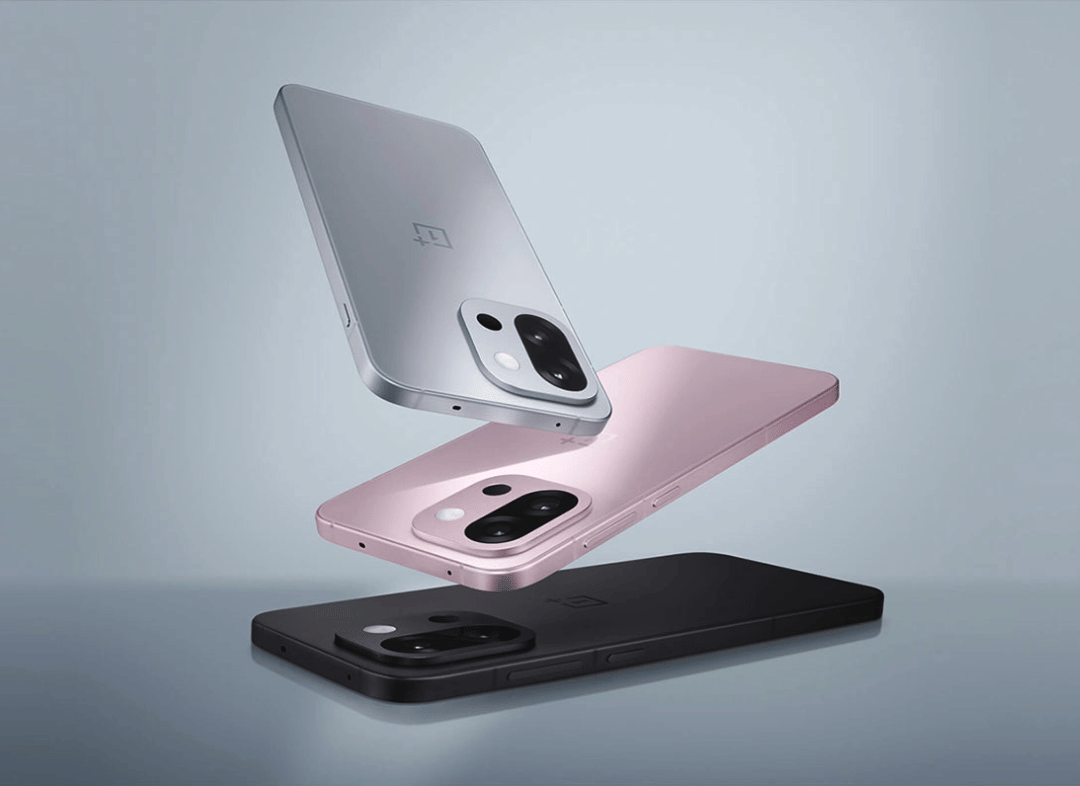 At first glance, it might remind you of a Pixel 9, but make no mistake — this is OnePlus doing its own thing. Launching in China on April 24, the OnePlus 13T flexes a gorgeous flat LTPO OLED display and a buttery-smooth 120Hz refresh rate and high-cap battery, two 50MP cameras and fastest smartphone chip available.   