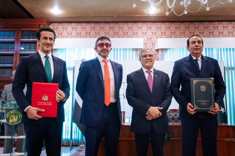 Sheikh Abdullah bin Zayed Al Nahyan (2nd from L) and Muhammad Ishaq Dar (3rd from during the MoUs signing ceremony Islamabad 