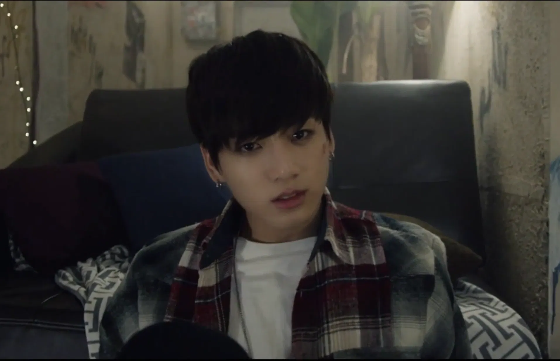 Jungkook in the BTS HYYH era: A tale of self-destruction and abandonment