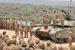 Pakistan tests missile weapons system amid India standoff