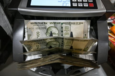 INR near record lows gives UAE Indians a narrow window to send more home for every AED