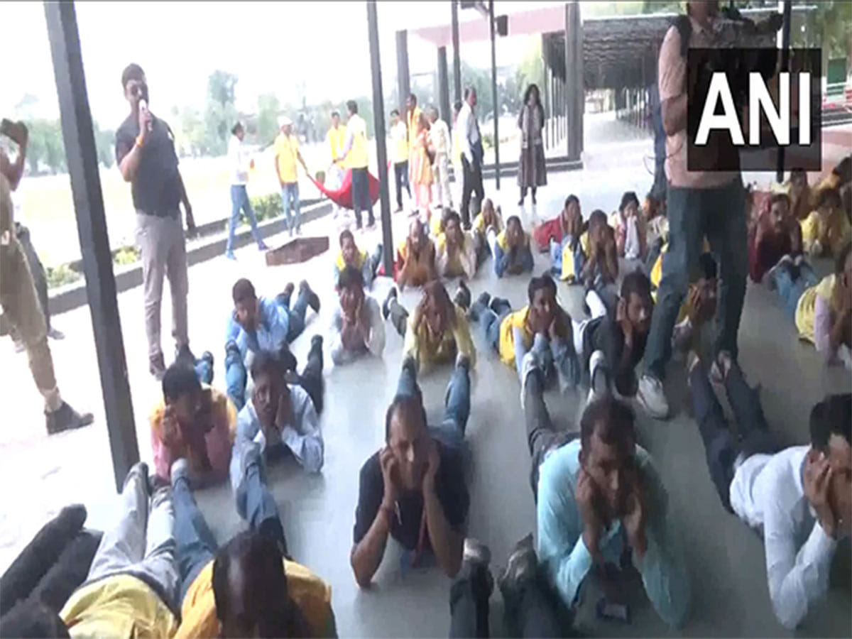 Civil defence rehearses mock drill exercises in Lucknow on Tuesday amid escalating tensions.
 
