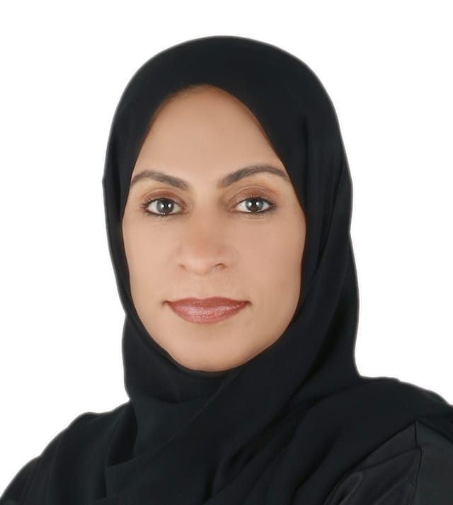 Dr Amna Al Maazmi