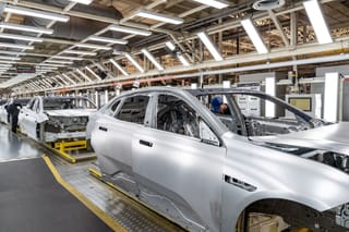 Geely profits surge on record sales as reshuffle underway