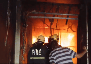 India: 8 children, 5 women among 17 killed in building fire near Hyderabad's Charminar