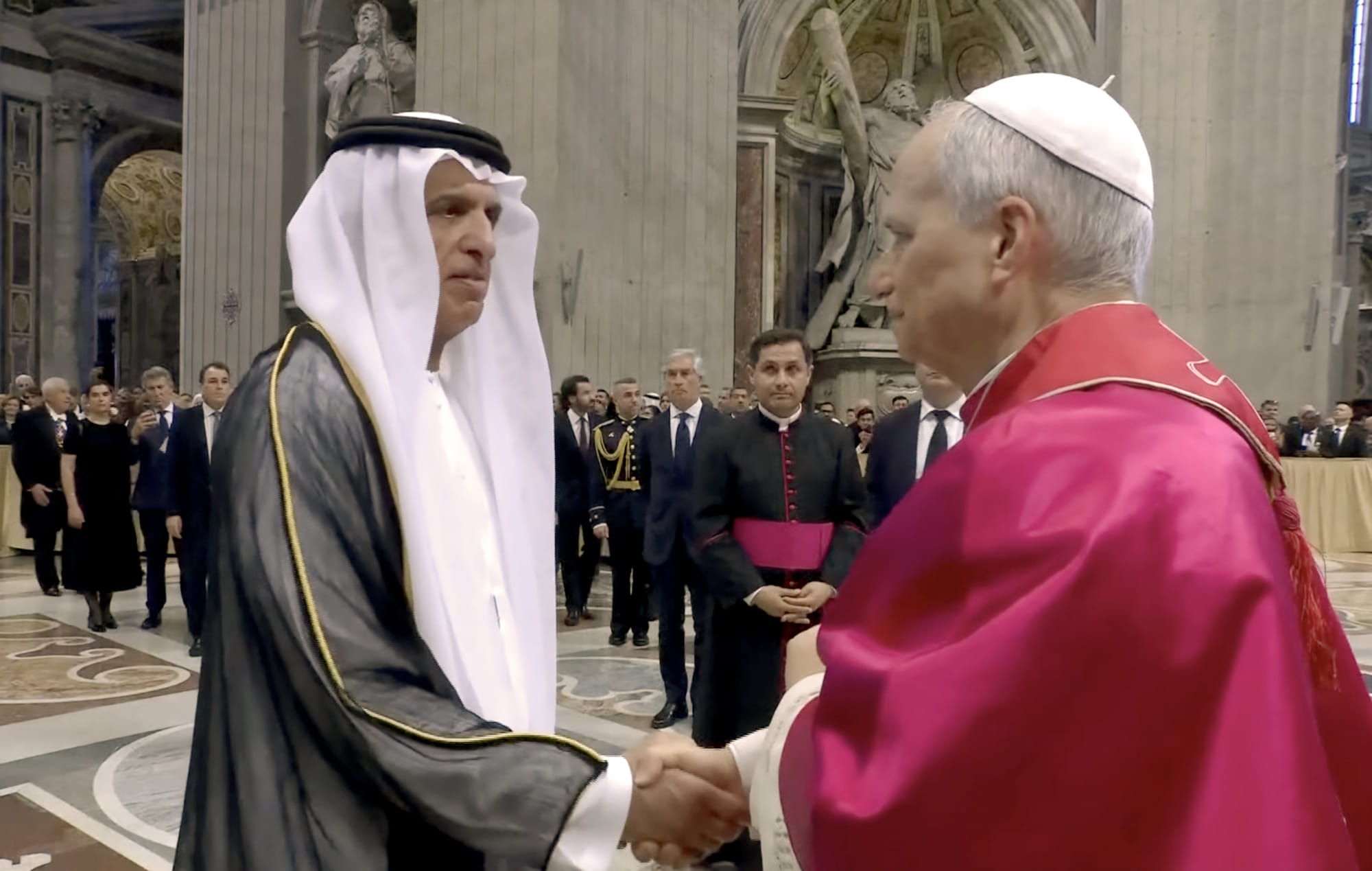 Saud bin Saqr attends papal inauguration ceremony
