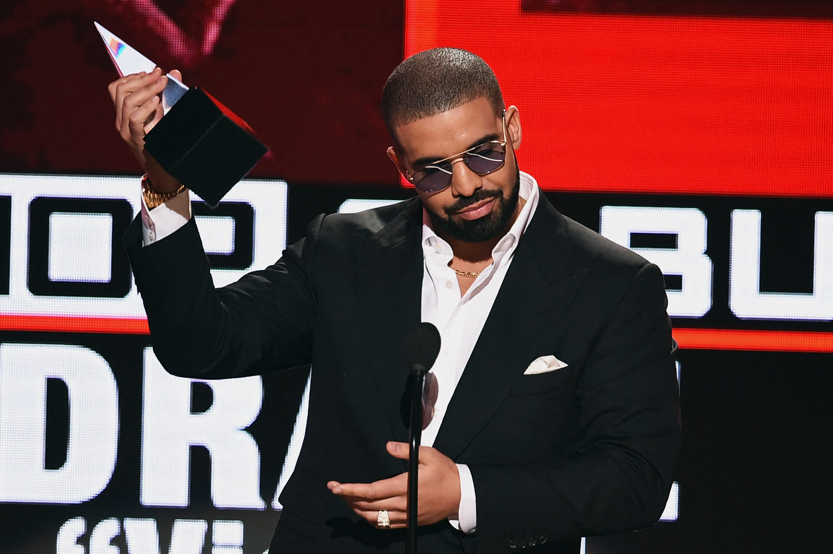 Drake’s Iceman, Habibti, Maid of Honour drop sparks huge fan reaction online