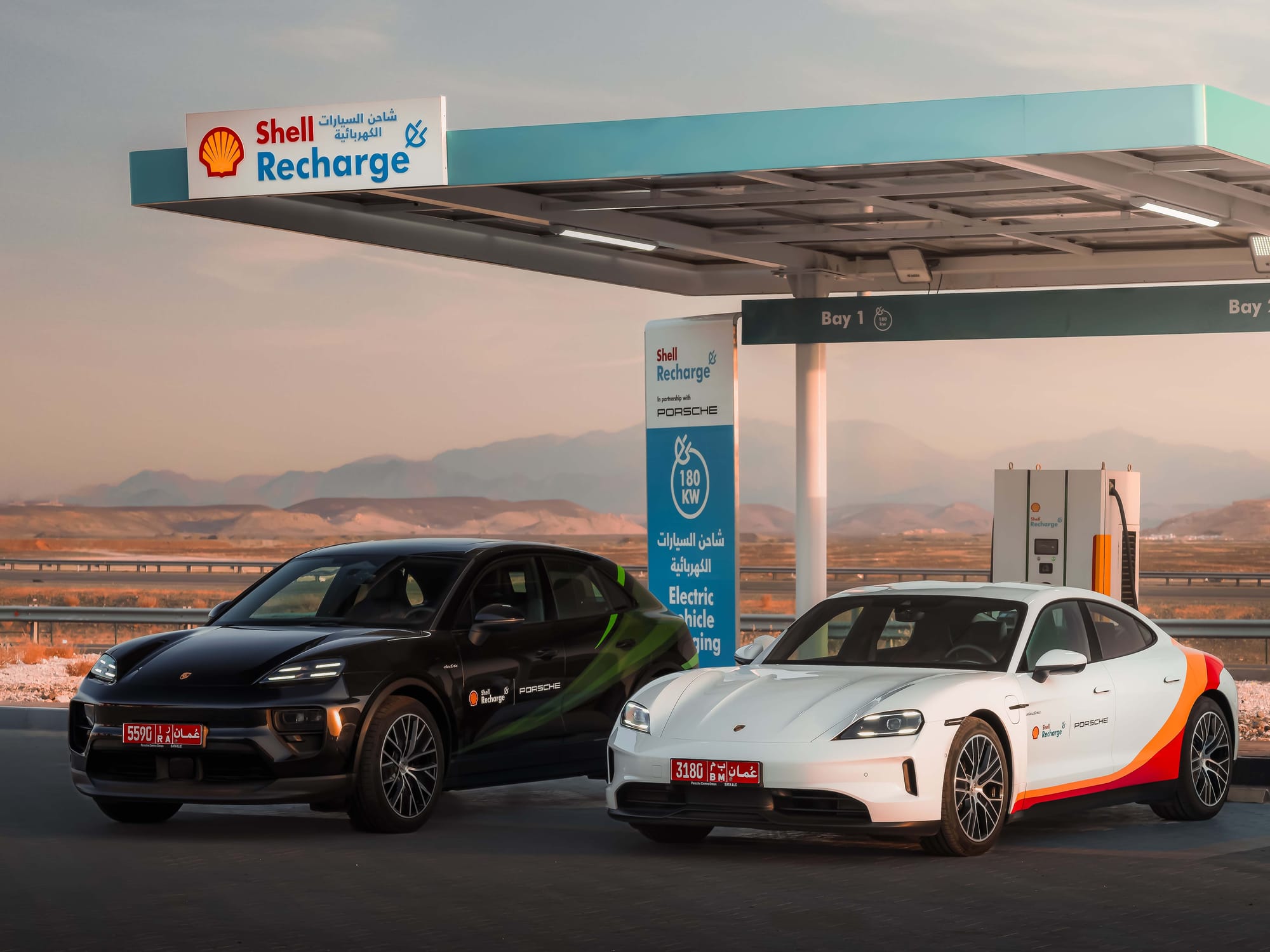 The collaboration will see the installation of at least eight high-performance DC charging stations co-branded by Porsche and Shell, located primarily at Shell service stations. 