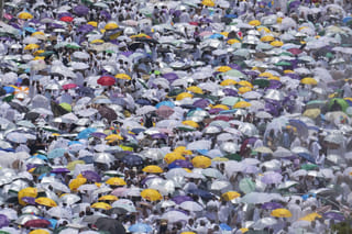 Saudi Arabia blocks 260,000 unauthorised pilgrims from entering Mecca