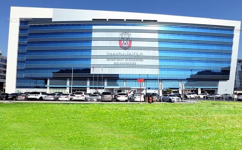 Abu Dhabi schools can temporarily suspend operations for up to three years under new policy.