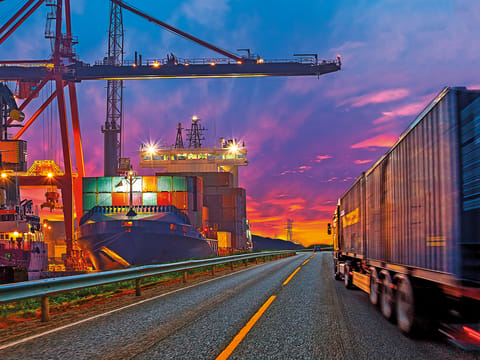 The arm’s length principle for UAE Free Trade Zones requires that transactions between related parties be priced as if they occurred between independent companies under similar circumstances.