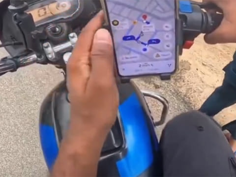 This woman books a ride for just 180 metres