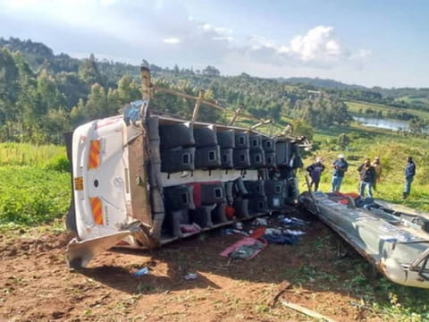 According to Kenyan media, a total of six people died in the accident, which occurred while the group was travelling in a private tour bus.