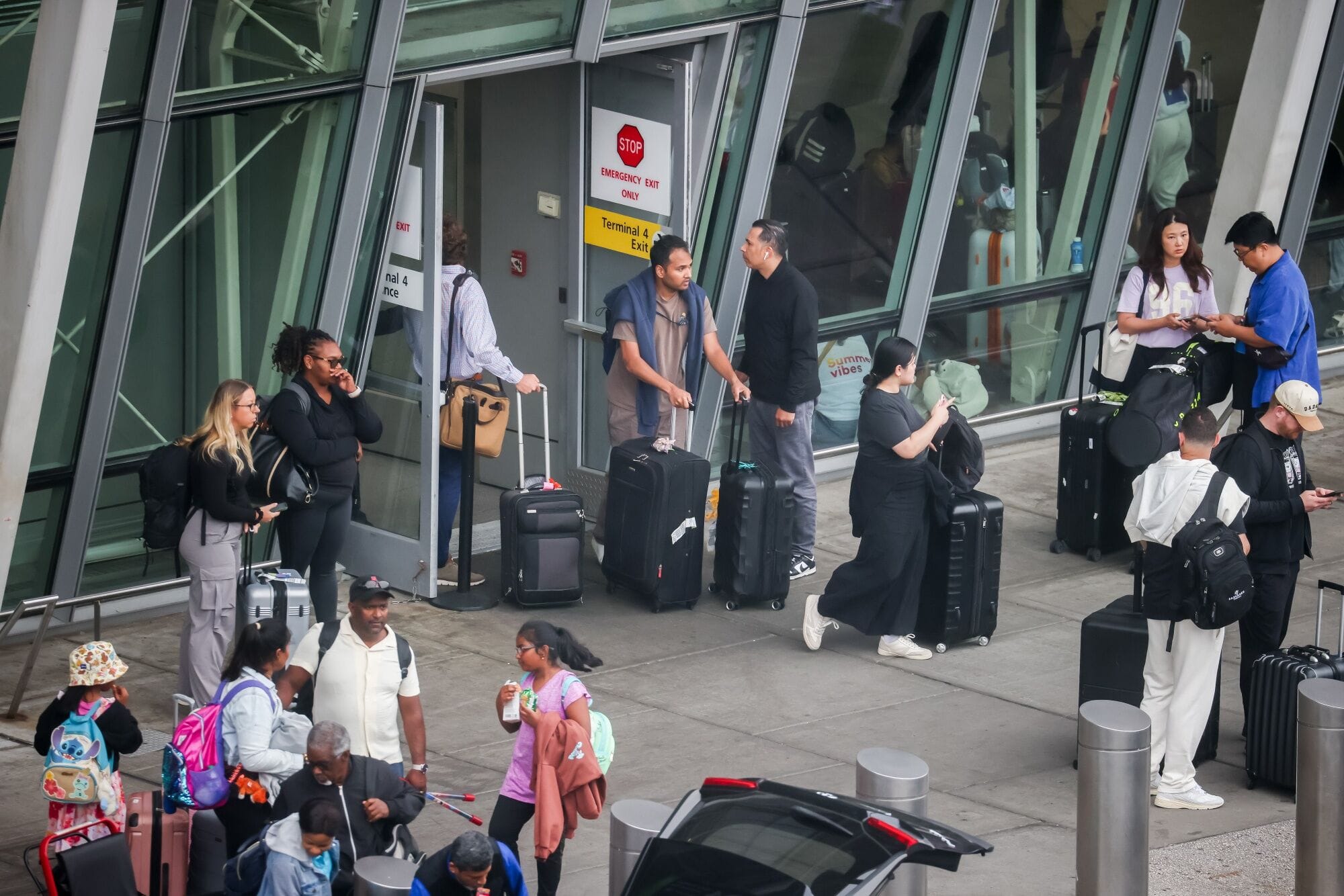 The authority commended passengers for their cooperation and understanding during these exceptional regional circumstances.