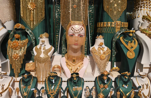 Should you be buying gold jewellery or invest in a gold account from a bank?