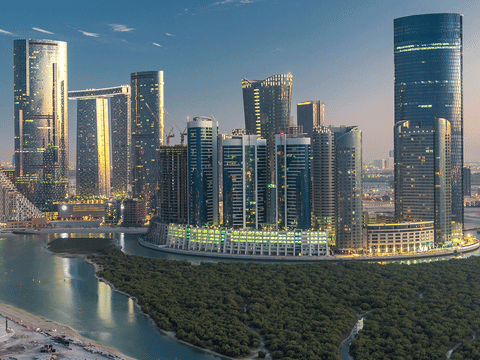 For the first time, non-oil activities accounted for 56.2% of the emirate’s total GDP, while the oil sector contributed 43.8%, or Dh127.4 billion. 
