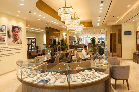 Tanishq now has a growing presence in the UAE. With Damas' 140 plus stores, the Indian jewellery brand gets some serious network scaling up. 