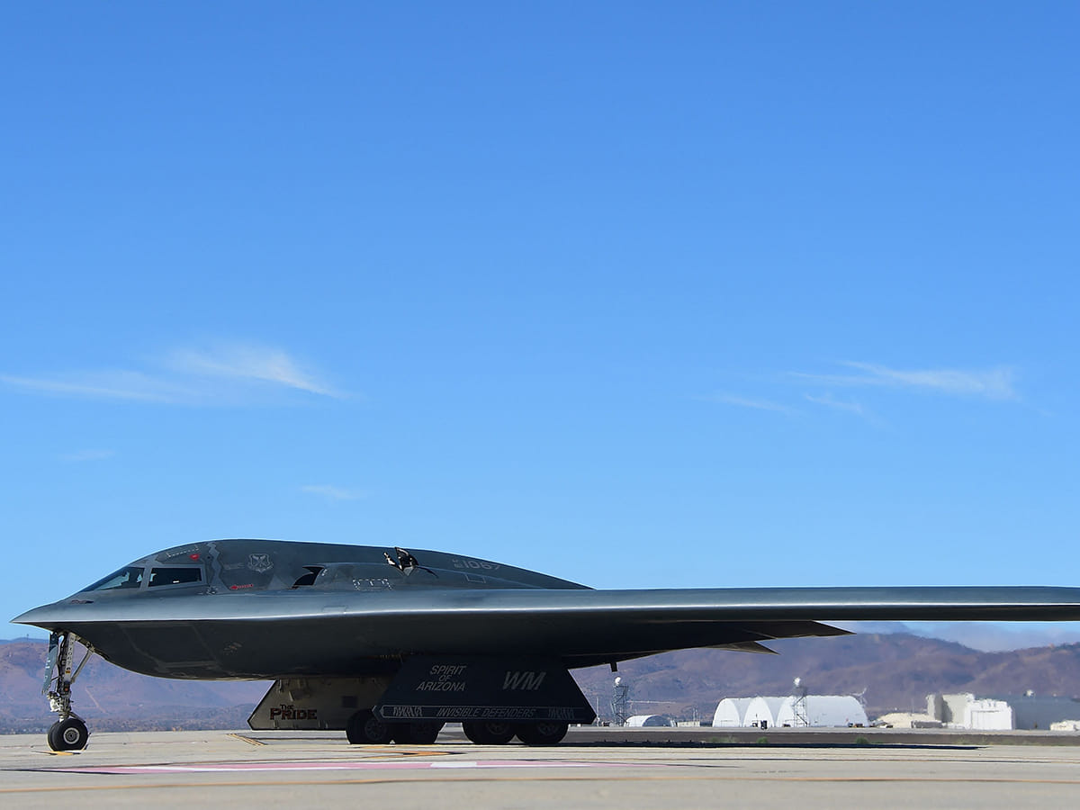 B-2 STEALTH BOMBER