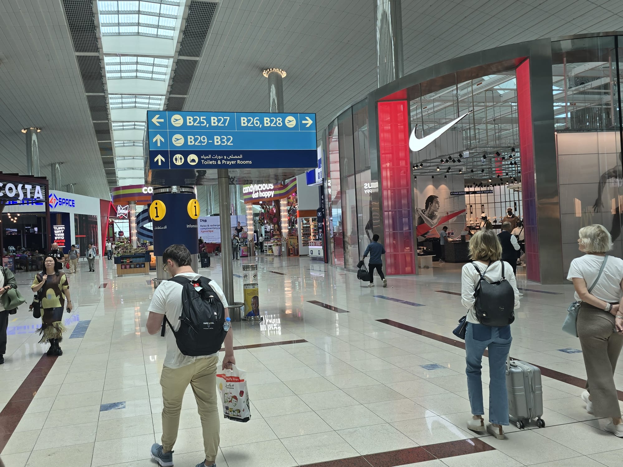 Stock Dubai Airport