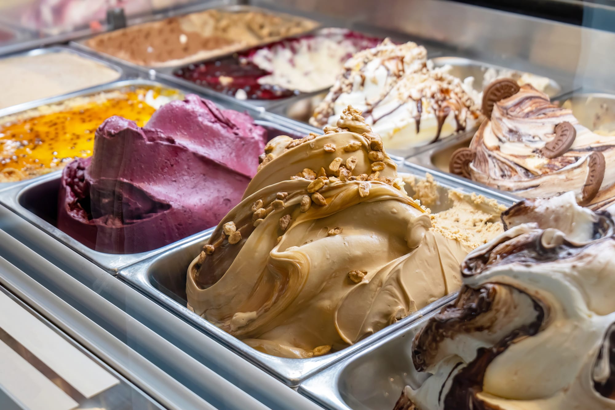 The flavour trends also remain steady throughout the day. The mood, not flavour, drives most purchases at night.