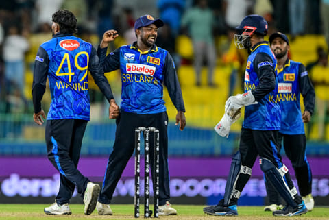 Sri Lanka drew first blood in the three-match T20I series with a comprehensive seven-wicket win over Bangladesh.