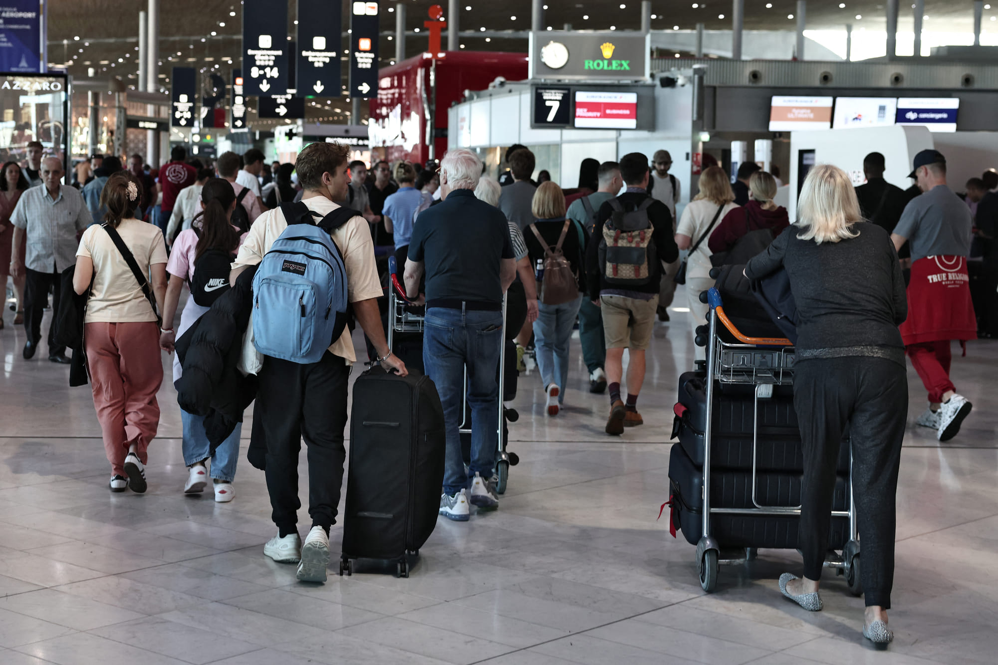 Around 1,000 flights had been cancelled on Friday.