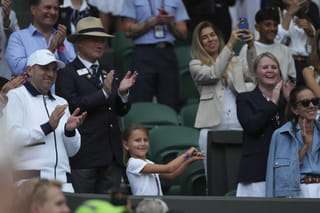 Watch: Novak Djokovic's daughter wows Wimbledon crowd with adorable dance