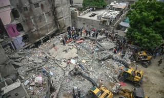 Pakistan: 23 dead in building collapse as Karachi’s unsafe housing raises safety concern