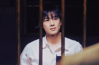 First Frost fans react as lead star Bai Jingting trades love for bloodshed in new show, 'Ready for the villain era'