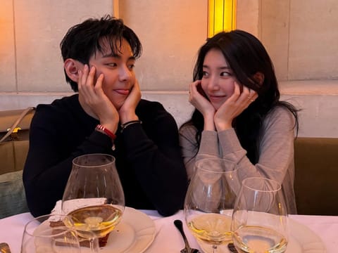 BTS's V with Bae Suzy in Paris. 