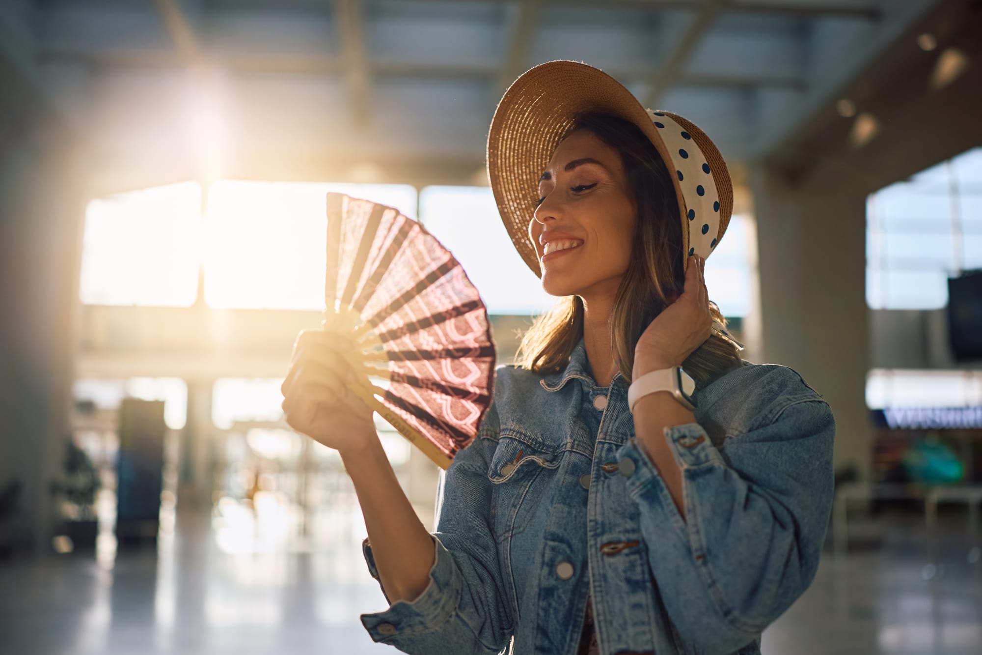 So, if you’re commuting, working outdoors, or simply trying to keep your home comfortable, these clever ideas are changing the way we handle the heat.