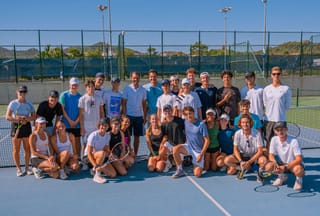 Are Roger Federer's twin daughters ready for the big league?
