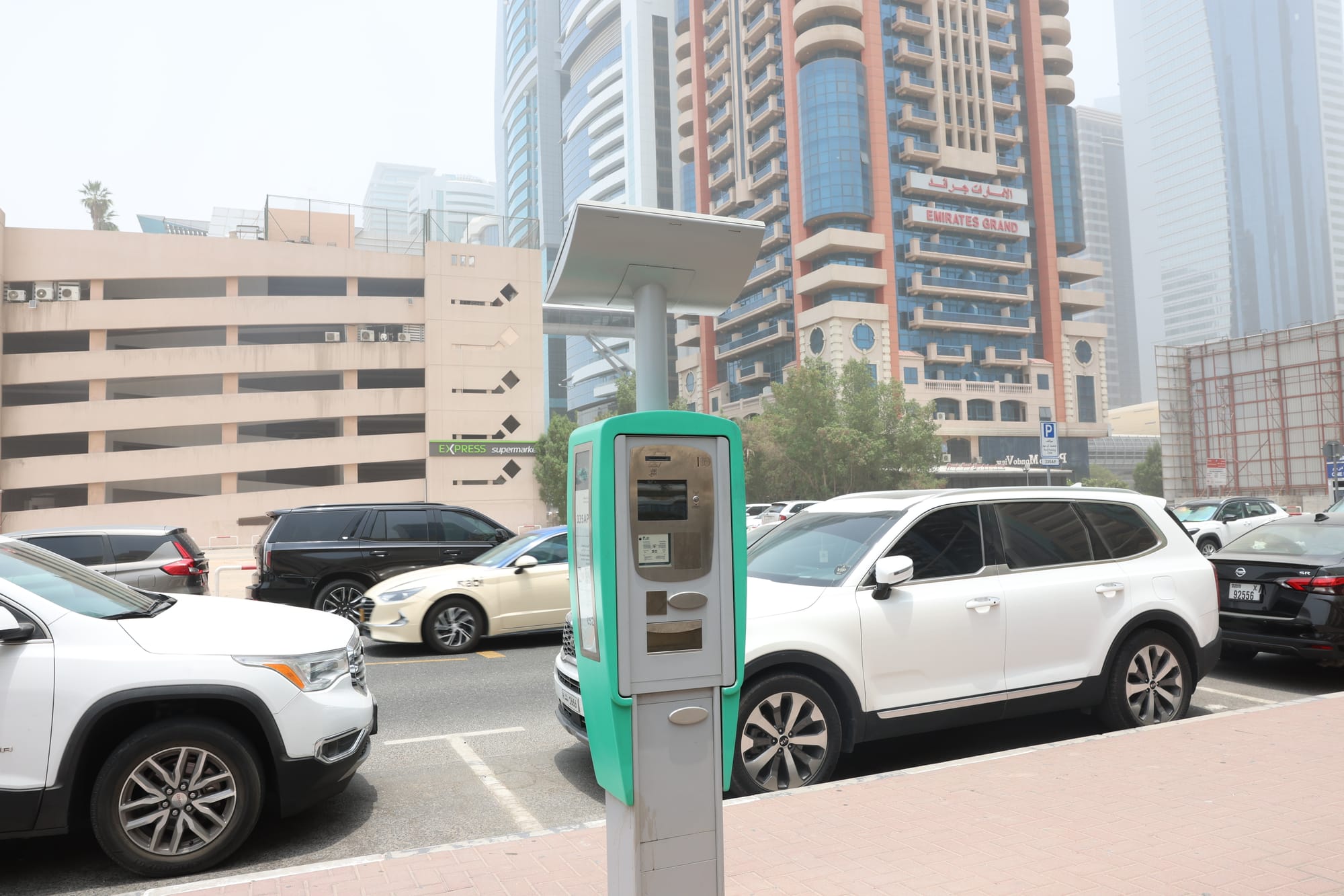 STOCK PARKIN DUBAI