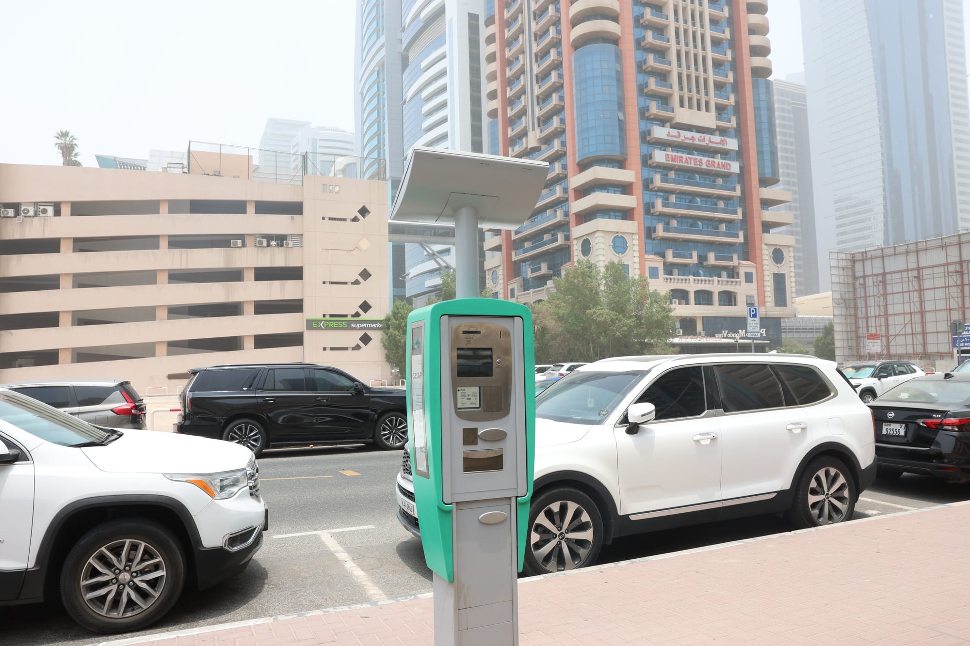 STOCK PARKIN DUBAI