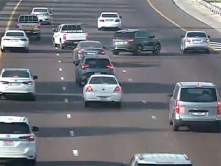 Careless driver in UAE stops on busy road, nearly causes accident – Watch video