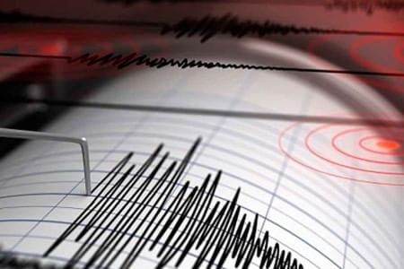 Earthquake of magnitude 6.7 strikes Kuril Islands, no tsunami threat