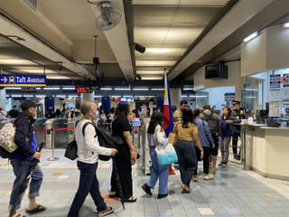 Free MRT-3 rides every Wednesday in August 2025 for Philippine National ID holders