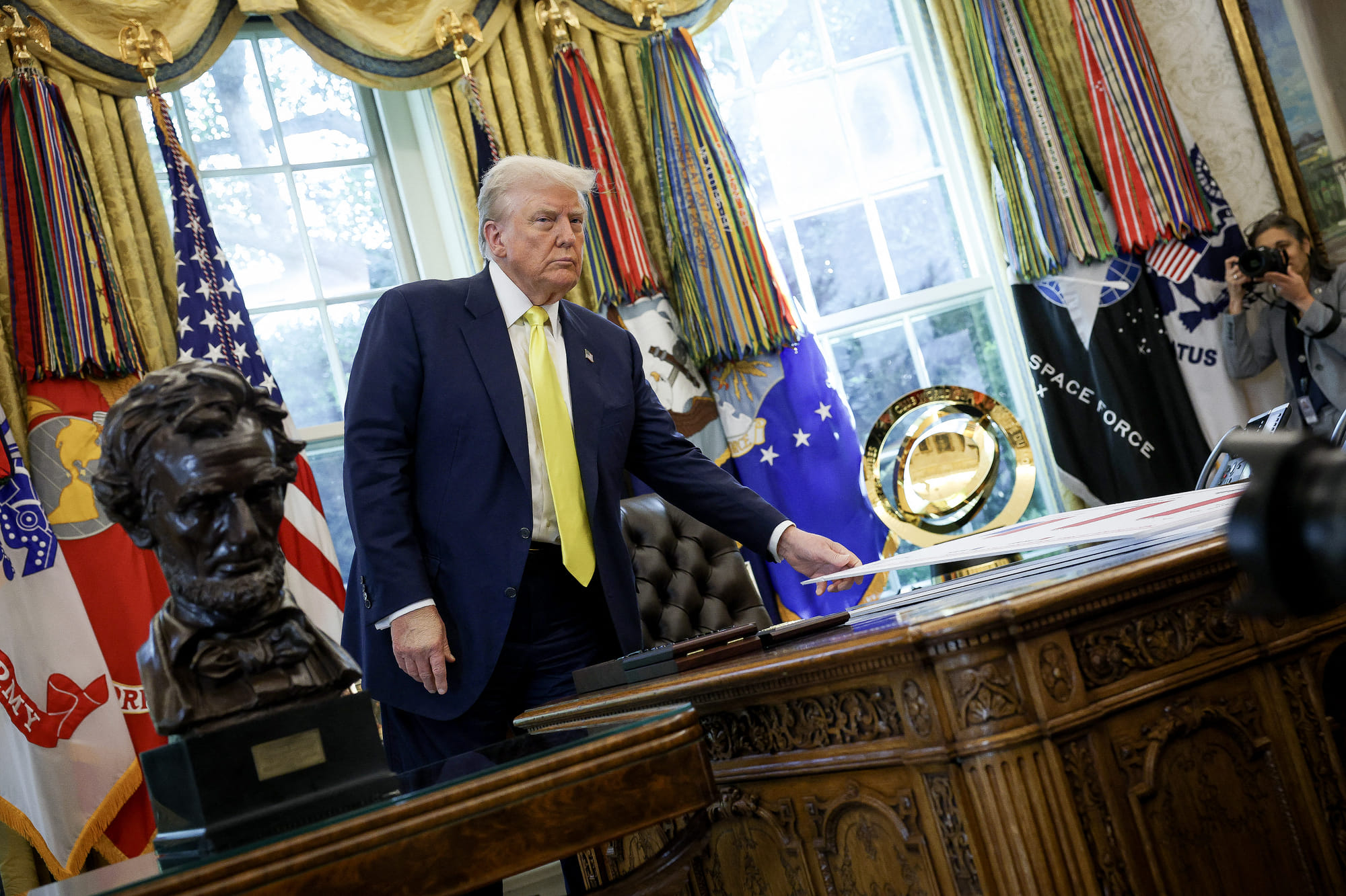 Trump's 24-karat gold Oval Office: A dazzling display or over-the-top extravagance?