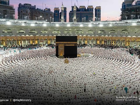 Emirati father dies in Mecca after performing Umrah for late son