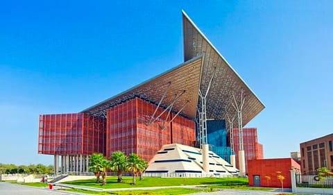 Abu Dhabi court orders woman to repay Dh61,000 in stock investment fraud