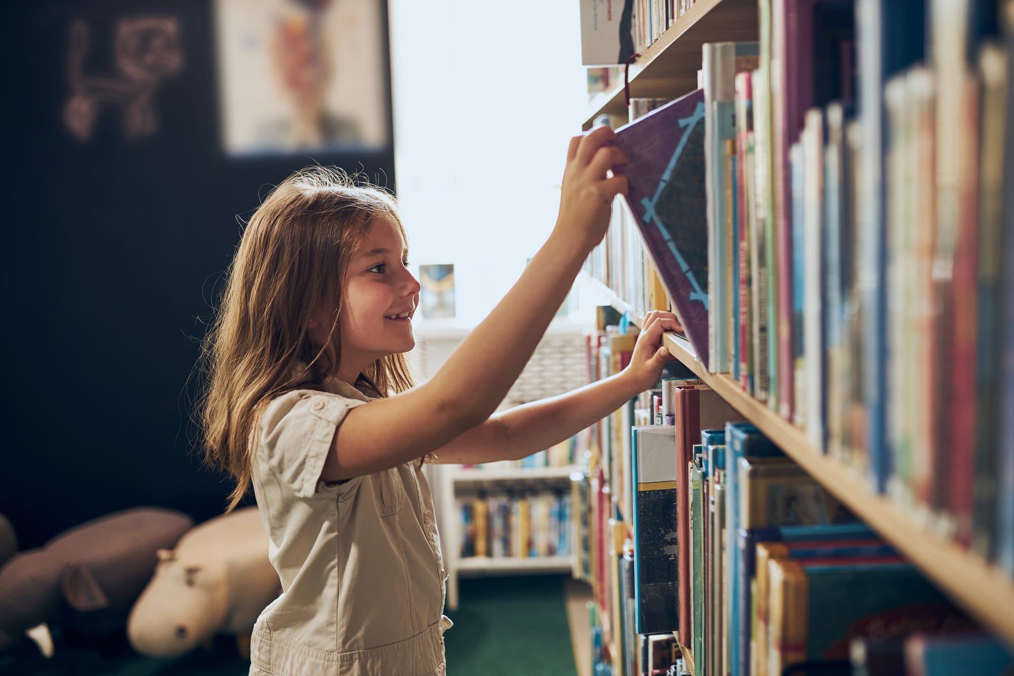 Child in library