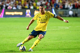 Ronaldo lights up Abu Dhabi with a goal as Al Nassr beat Al Wahda 4-2