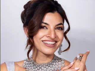How Dubai’s oldest beauty queen Tasneem Raza rewrote the rules at Miss Universe India