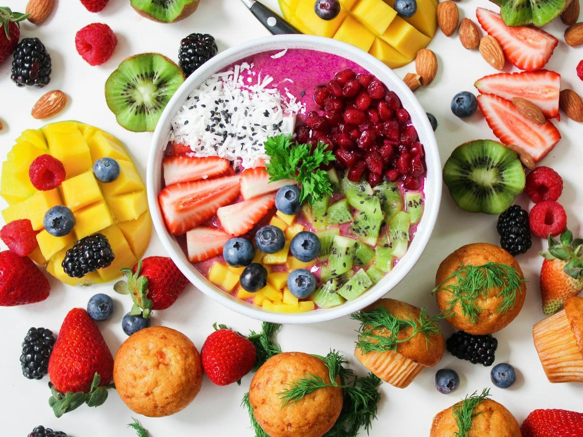 Whether you’re looking for a sweet treat, a gourmet dinner, or an afternoon of pampering, Dubai is serving it all this Emirati Women’s Day. 