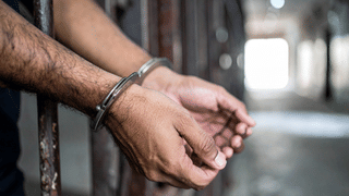 Kuwait busts three criminal networks in visa fraud and illegal money transfers