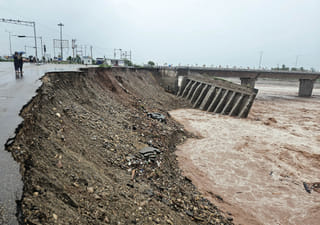 Jammu flood crisis: Thousands evacuated amid rising waters