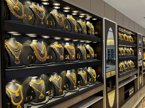 New gold collections beckon UAE shoppers. 
